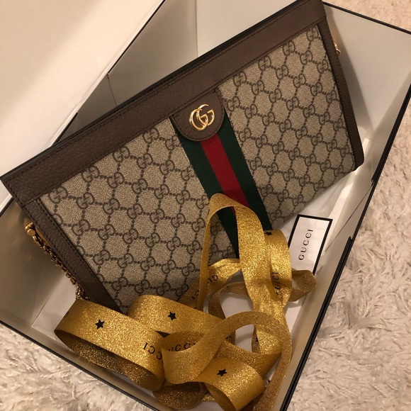 (SOLD). Gucci 🤟 - Picture 1 of 4